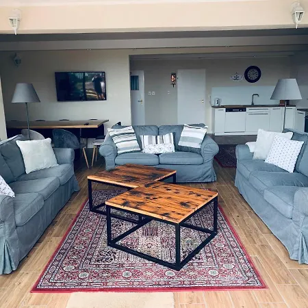 Hotel kapsułowy Sworny Dom *