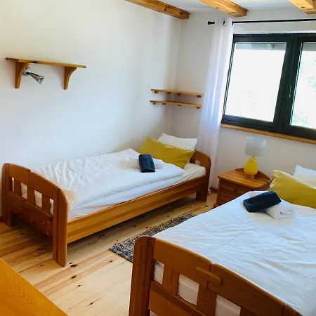 Sworny Dom Hotel kapsułowy *