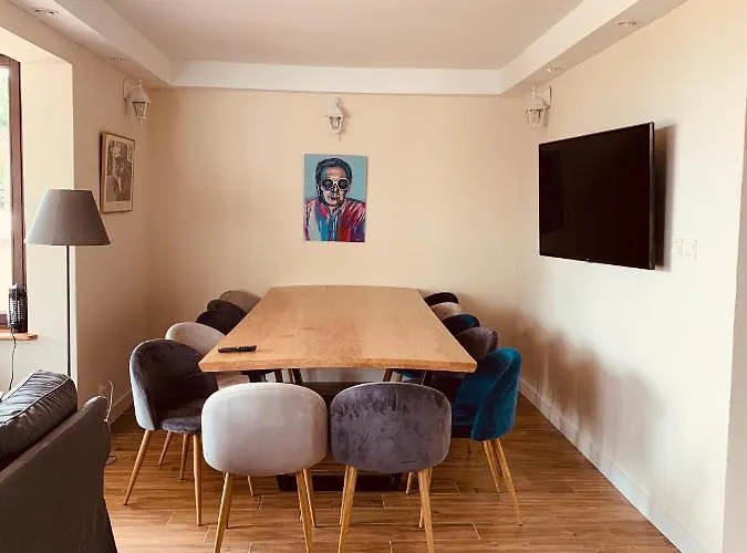 Sworny Dom Capsulehotel