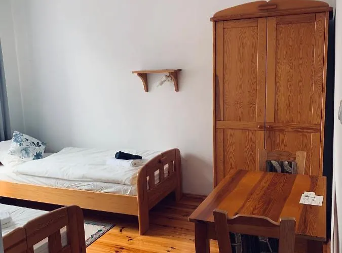 Sworny Dom Capsulehotel Swornegacie